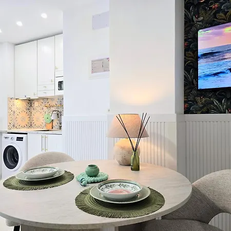 Sun & Palms - Bluebird Designer