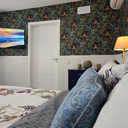 Sun & Palms - Bluebird Designer * Riviera Del Sol
