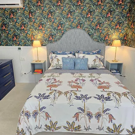 Sun & Palms - Bluebird Designer * Riviera Del Sol