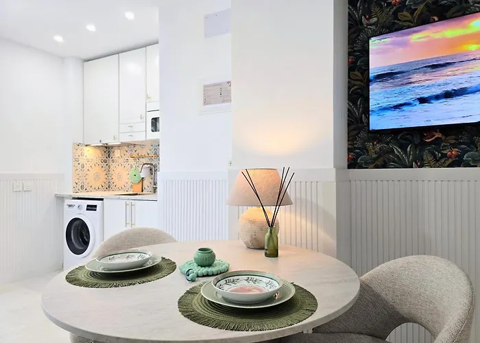 Sun & Palms - Bluebird Designer